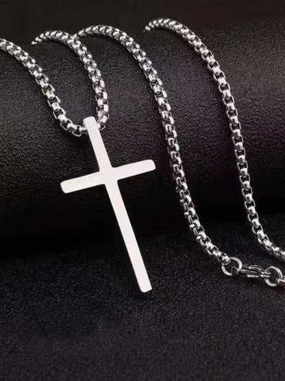 Chaîne avec pendentif croix simple