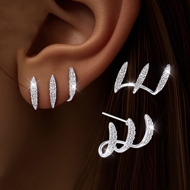 Pendientes elegantes con strass de tres garras
