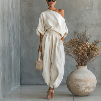 Ensemble lin épaules dénudées et pantalon fuselé