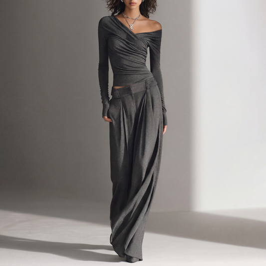 Conjunto Gris Carbón Top Asimétrico Off-Shoulder y Pantalón Wide Leg Elegante