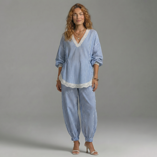 Conjunto Rayas Azules Encaje Holgado