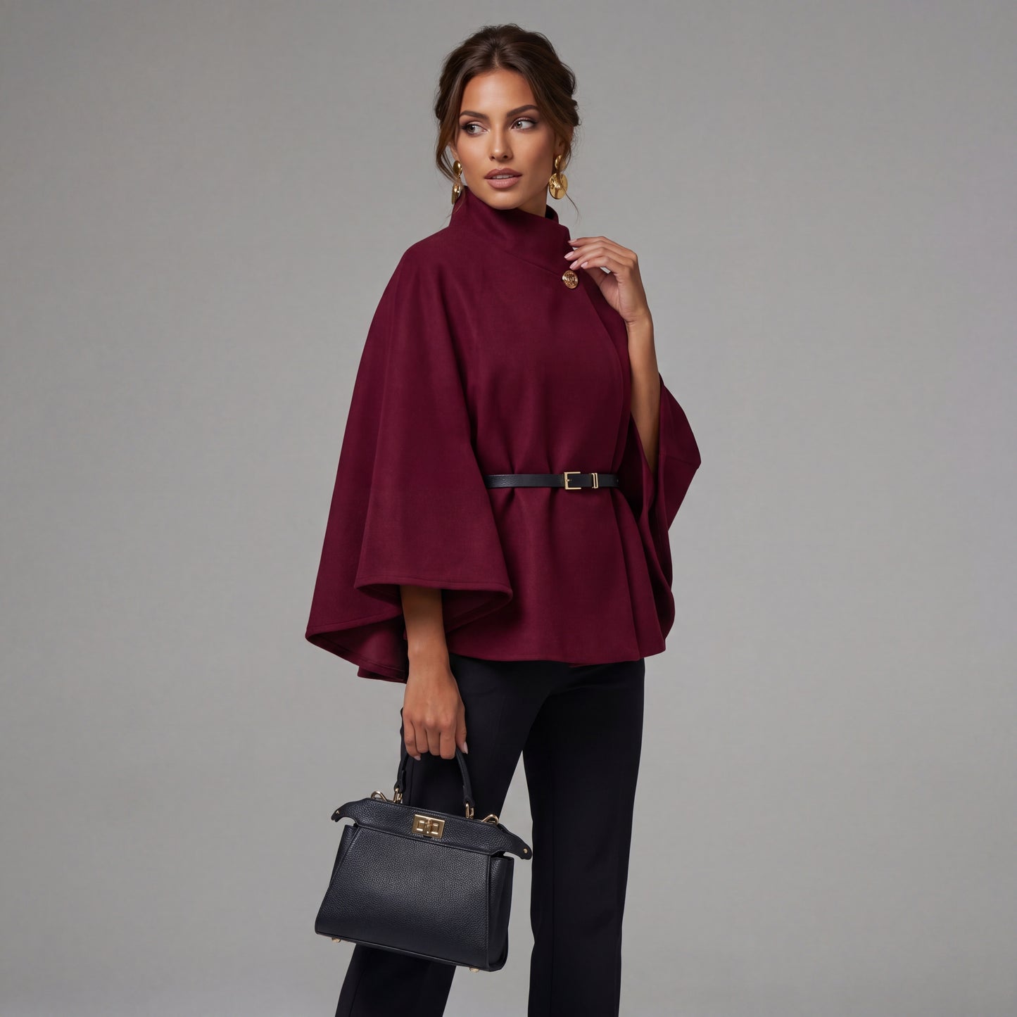 Cape élégante avec ceinture de type poncho